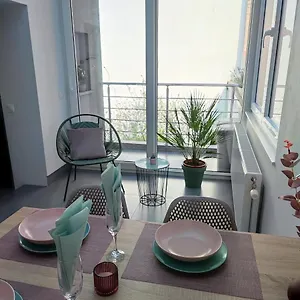 https://apartment-villa-ksenija.bruges-hotels.info